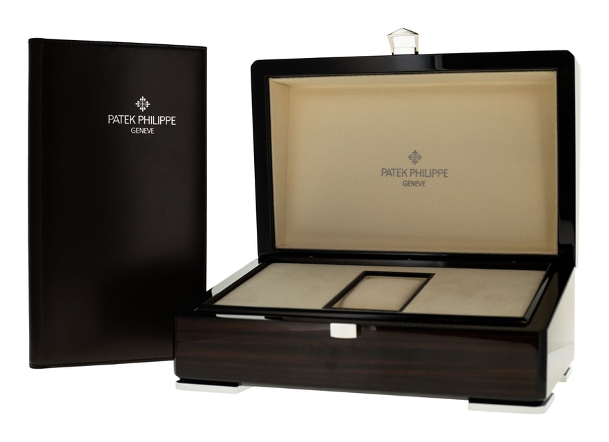 Patek Philippe Complications 5930P-001 Image 5